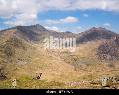 Snowdon viewed from Yr Aran, showing the south ridge (Allt Maenderyn) & neighbouring peak Y Lliwedd around Cwm Tregalan, Cwm Llan & the Watkin path Stock Photo