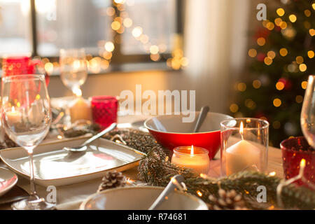 table served for christmas dinner at home Stock Photo