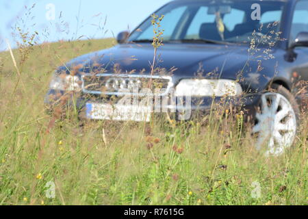 Audi A4 B5 avant Stock Photo - Alamy