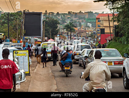 KABALAGALA, UGANDA - APRIL 10, 2017: The rush hour in Kabalagala in the evening. Kabalagala is a small town in the Kampala area of Uganda. Stock Photo