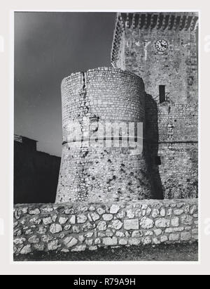 Abruzzo, L'Aquila, Ortucchio, Castello Piccolomini Stock Photo