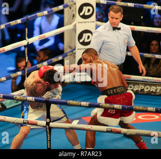 Sheffield, UK. 8th Dec 2018.   Kell Brook (Red Shorts) v Michael Zerafa (White/Blue Shorts) during the Final Eliminator contest for the WBA World Super-welterweight Title.  Credit: Touchlinepics/Alamy Live News Stock Photo