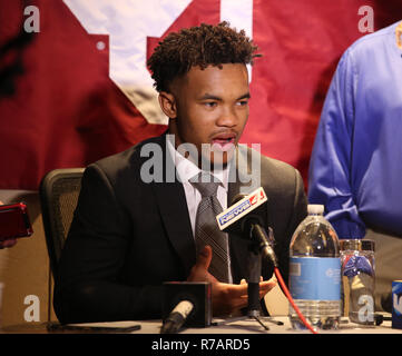 New York, USA. 8th Dec 2018.  (L-R) Oklahoma Sooners quarterback Kyler Murray during a press conference before the Heisman Trophy ceremony on December 8, 2018 at the Marriott Marquis in New York City. Credit: AKPhoto/Alamy Live News Stock Photo