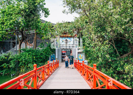 Hanoi, Vietnam - October 12, 2018 : Den ngoc son temple and bridge Stock Photo