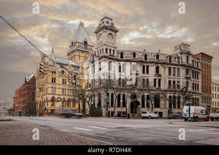 SYRACUSE, NEW YORK - DEC 07, 2018: A street view of the clock tower in downtown Syracuse. Stock Photo