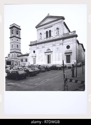 Lazio Viterbo Tarquinia S. Margherita, Cathedral, this is my Italy, the italian country of visual history, Old church destroyed in a fire in 1643. It was rebuilt in 1646, restored in the late 19th century, with the facade and campanile restored in 1933. Exterior views include the facade and portal. Interior photos, aside from a few of the nave and altar, focus on the set of frescoes by Pastura with their painted friezes. the Tree of Jesse and ecclesiastical portraits in the Sala Consigliare. Pastura's paintings include scenes from the Life of the Virgin as well as paintings of saints and sibyl Stock Photo