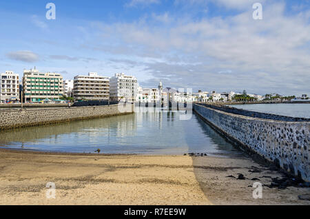 Arrecife, Spain -  November 5, 2018: Waterfront of the town and popular seaside promenade along the Atlantic coast Avenida Coll and Avenida Olof Palme Stock Photo