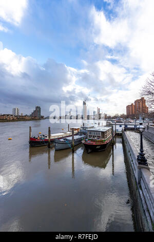 Cheyne Walk marina for houseboats, Chelsea, London SW10 0DQ. UK Stock Photo