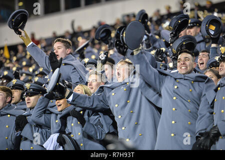 Philadelphia, Pennsylvania, USA. 8th December, 2018. Army Cadets celebrate winning the game held at Lincoln Financial Field in Philadelphia, Pennsylvania. Credit: Amy Sanderson/ZUMA Wire/Alamy Live News Stock Photo