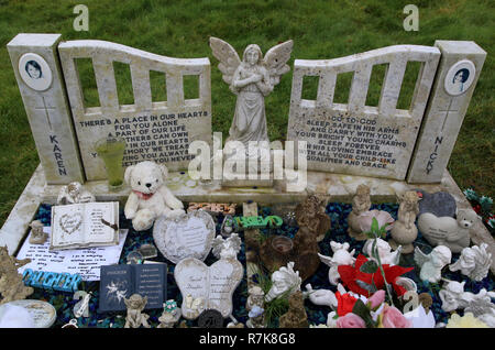 the graves of Karen Hadaway and Nicola Fellows in the City Cemetery in Brighton, East Sussex. Paedophile Russell Bishop has been found guilty their murders at the Old Bailey ending two families' 32-year fight for justice. 11/01/2018 Stock Photo