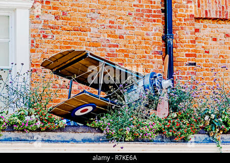 Huntingdon: Town Council with plane Stock Photo