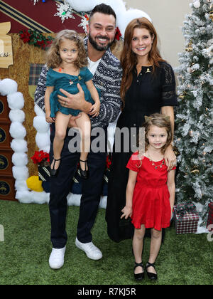 Joanna garcia and nick swisher hi-res stock photography and images - Alamy