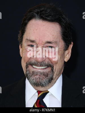 Los Angeles, USA. 9th Dec 2018. Actor Peter Cullen arrives at the Los Angeles Premiere Of Paramount Pictures' 'Bumblebee' held at the TCL Chinese Theatre IMAX on December 9, 2018 in Hollywood, Los Angeles, California, United States. (Photo by Xavier Collin/Image Press Agency) Credit: Image Press Agency/Alamy Live News Stock Photo