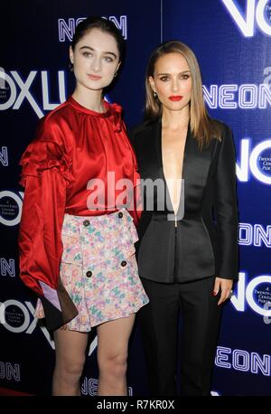 Los Angeles, CA, USA. 5th Dec, 2018. Raffey Cassidy, Natalie Portman at arrivals for VOX LUX Premiere, ArcLight Hollywood, Los Angeles, CA December 5, 2018. Credit: Elizabeth Goodenough/Everett Collection/Alamy Live News Stock Photo