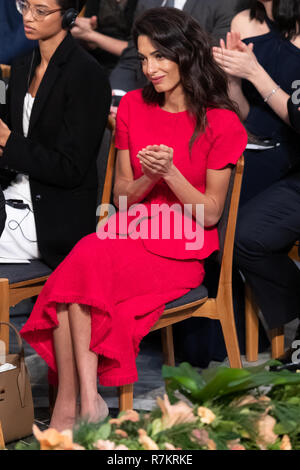 Oslo, Norway 10th December 2018. Nobel Peace Prize Award Ceremony. Amal Clooney, Human Rights Barrister  who also represents the Nobel Peace Prize winners campaigner Nadia Murad, Human Rights Activist of Iraq  at the Oslo City Hall. Credit: Nigel Waldron/Alamy Live News Stock Photo