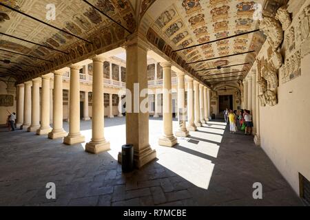 Italy, Venetia, Padova, Padua, Courtyard of Bo Palace (Palazzo del Bo), headquarters of University Stock Photo