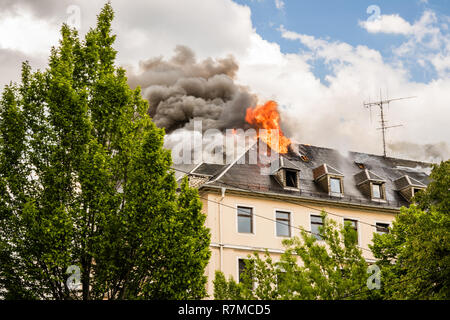 burning house fire Stock Photo
