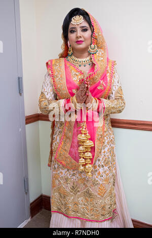 Mehfil Bridal Jewellery Rental - 💕MASHA ALLAH 💕 My Pretty bride ASHNA💖  Slaying in MEHFIL ORNAMENTS💍😍 ON HER WEDDING DAY💕🙌 #ornamentsrental👰 # ornaments💍 #bridesarealwaysbeautiful #bridesofindia💕#ınstagood  #keralamuslimwedding #muslimbride ...