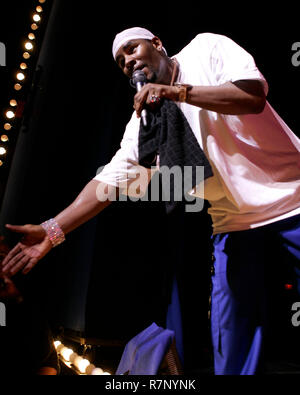 R. Kelly performs in concert at the James L. Knight Center in Miami, Florida on March 23, 2006. Stock Photo