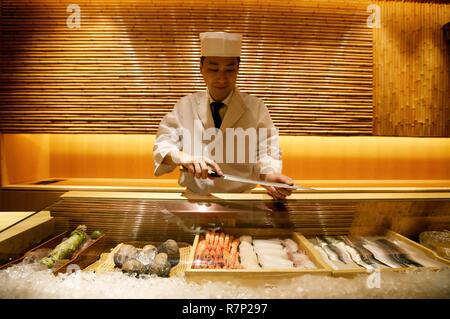 Japan, Honshu island, Kansai region, Kyoto, Hyatt Hotel Sushi Bar Stock Photo