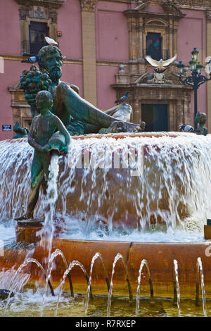 Turia fountain, Virgen de los Desamparados Basilica. Virgin Square. Valencia, Comunidad Valenciana. Spain. Stock Photo