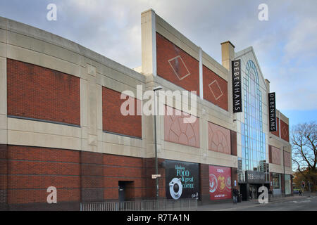 County Mall Shopping Centre Crawley Uk Stock Photo - Alamy