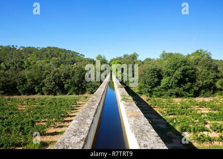 France, Var, Dracenie, Vidauban, Astros Castle, Astros canal Stock Photo