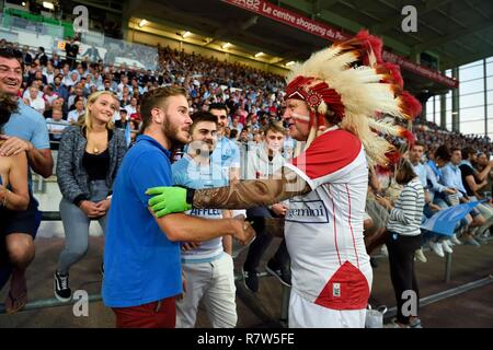 France, Pyrenees Atlantiques, Basque Country, Bayonne, Jean-Dauger stadium, rugby Basque derby between Aviron Bayonnais (in blue) and Biarritz Olympique, show of Robert Rabagny called Geronimo, former mascot of the Biarritz Olympique rugby club Stock Photo