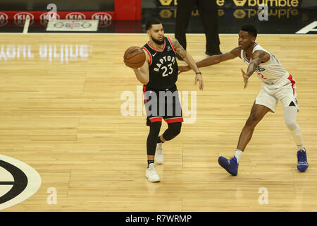 Los Angeles, CA, USA. 11th Dec, 2018. Toronto Raptors guard Fred VanVleet #23 making a pass during the Toronto Raptors vs Los Angeles Clippers at Staples Center on December 11, 2018. (Photo by Jevone Moore) Credit: csm/Alamy Live News Stock Photo