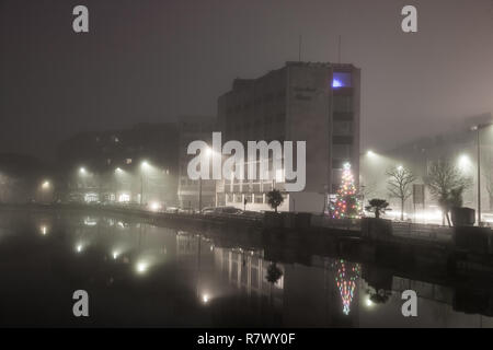 Cork City, Cork, Ireland. 12th December, 2018. An early morning view of  a foggy Morrisons Quay in Cork City, Ireland. Credit: David Creedon/Alamy Live News Stock Photo