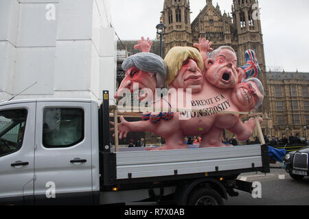London UK.12th December 2018. A van carrying effigies of Prime Minsiter Theresa May, Boris Johnson and Michael Gove outside Parliament. Prime Minister Theresa May faces a confidence vote after the required number of letters were submitted to the Chairman of the 1922 Committee Sir Graham Brady triggering a leadership contest Credit: amer ghazzal/Alamy Live News Stock Photo
