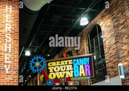 Hershey, PA, USA - December 11, 2018:  a Make Your Own Candy Bar sign in the Chocolate World main lobby. Stock Photo