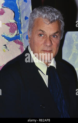 Tony Curtis actor showing a selection of his paintings in London 1989 Stock Photo
