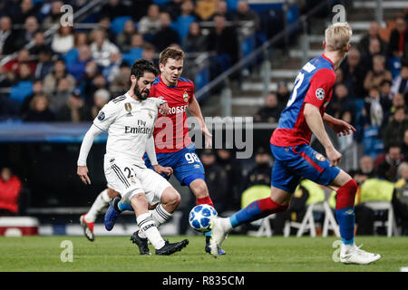 Santiago Bernabeu, Madrid, Spain. 12th Dec, 2018. UEFA Champions League football, Real Madrid versus CSKA Moscow; Francisco Alarcon, ISCO (Real Madrid) in action Credit: Action Plus Sports/Alamy Live News Stock Photo