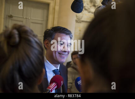 Paris, Ile de France, France. 12th Dec, 2018. Olivier Faure first secretary socialist seen speaking to the media at a session of questions to the government at the National Assembly. Credit: Thierry Le Fouille/SOPA Images/ZUMA Wire/Alamy Live News Stock Photo