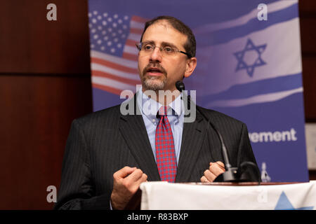 Washington DC, USA. 12th Dec 2018. Daniel Shapiro (Dan Shapiro), former Ambassador of the United States to Israel, at the American Zionist Movement / AZM Washington Forum: Renewing the Bipartisan Commitment Standing with Israel and Zionism in the Capitol Visitor Center in Washington, DC on December 12, 2018. Credit: Michael Brochstein/Alamy Live News Stock Photo