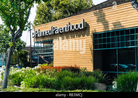 August 7, 2018 Mountain View / CA / USA - Planned Parenthood center in south San Francisco bay area Stock Photo