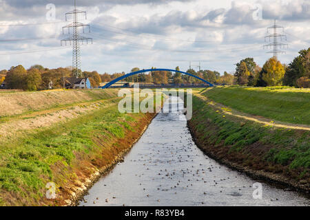 The mouth of the river Emscher in the Rhine near Dinslaken, next door is the new, renatured Emscher estuary lea, Stock Photo