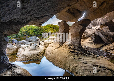 The Colleen Bawn Rock, Muckross Lake, Killarney National Park, County Kerry, Ireland. Stock Photo