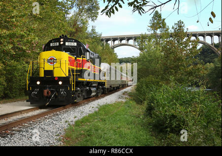 Diesel locomotive ALCOA C420 number CVSR 365. Operated as special event on the Cuyahoga Valley Scenic Railroad. Brecksville Station, Cuyahoga Valley N Stock Photo