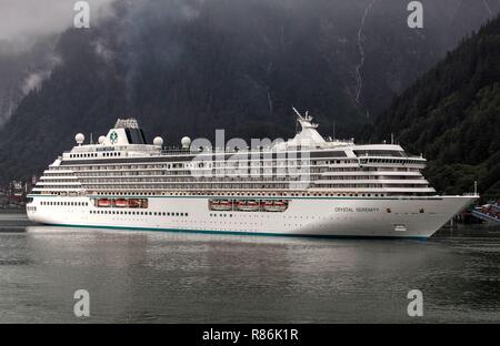 Crystal Cruises MV Crystal Serenity in Juneau Stock Photo