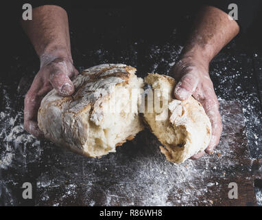 Saw Hidden in a Loaf of Bread Stock Photo - Image of ploy, escape