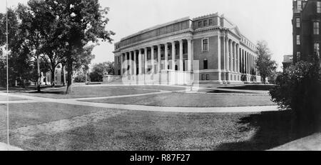 Library and Campus, Harvard University, Cambridge, Massachusetts, USA, Irving Underhill, 1915 Stock Photo