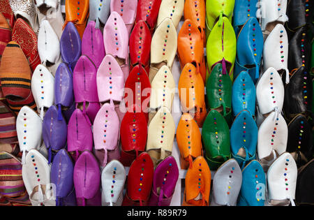 Marrakech slippers - colourful slippers on sale in Marrakesh souk, Marrakech medina, Morocco North Africa Stock Photo