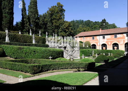 Italy, Lombardy, Lecco, Olgiate Molgora, Somma Picenardi villa in 17th century Barocchetto Lombardo style with English garden and Italian style Stock Photo