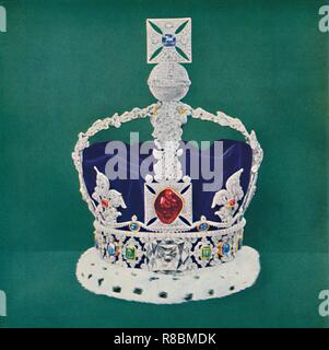 Close-up of a crown, Imperial State Crown, Tower of London, London ...