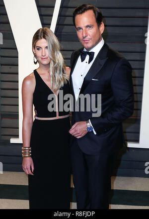 BEVERLY HILLS, LOS ANGELES, CA, USA - FEBRUARY 26: Elizabeth Law, Will Arnett arrives at the 2017 Vanity Fair Oscar Party held at the Wallis Annenberg Center for the Performing Arts on February 26, 2017 in Beverly Hills, Los Angeles, California, United States. (Photo by Xavier Collin/Image Press Agency) Stock Photo