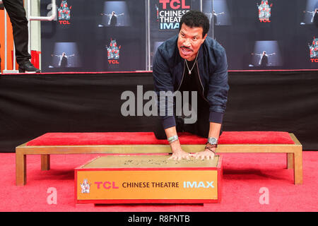 HOLLYWOOD, CA - MARCH 07: Lionel Richie at the Lionel Richie Hand And Footprint Ceremony at TCL Chinese Theatre on March 7, 2018 in Hollywood, California. (Photo by Image Press Agency) Stock Photo