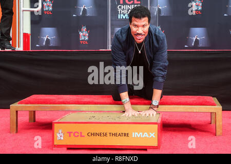 HOLLYWOOD, CA - MARCH 07: Lionel Richie at the Lionel Richie Hand And Footprint Ceremony at TCL Chinese Theatre on March 7, 2018 in Hollywood, California. (Photo by Image Press Agency) Stock Photo