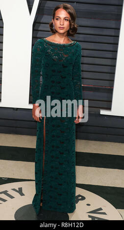 Alicia Vikander in Louis Vuitton at the 2017 Vanity Fair Oscar Party